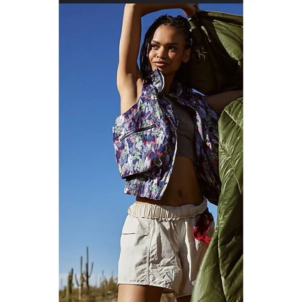 Free People Movement Off The Grid Printed Vest Size L / Néw No Tags